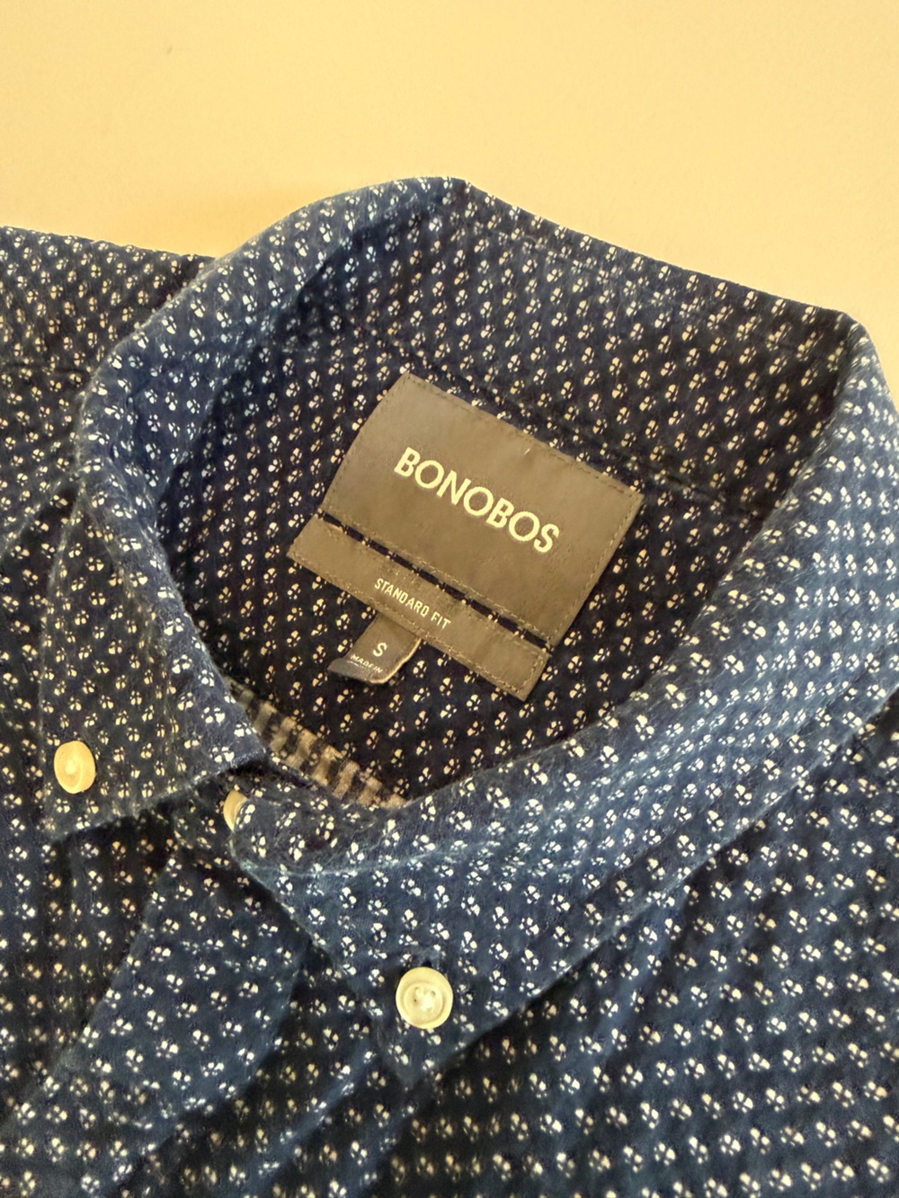 Bonobos Men’s Short Sleeve Button-Down Shirt – Size Small – Navy Blue Micro Prin